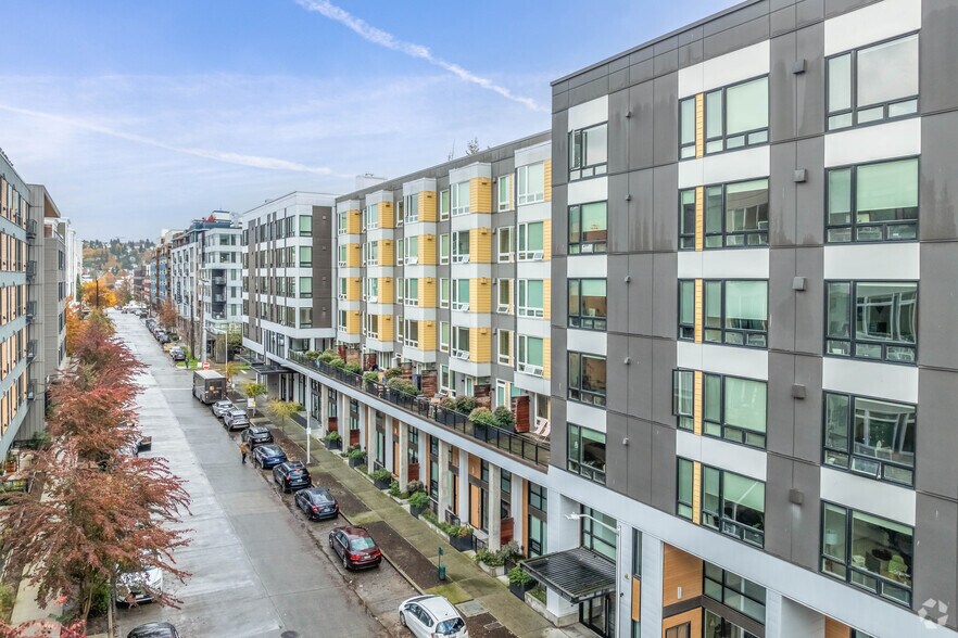 1701 NW 56th St, Seattle, WA à louer - Photo du bâtiment - Image 3 de 4