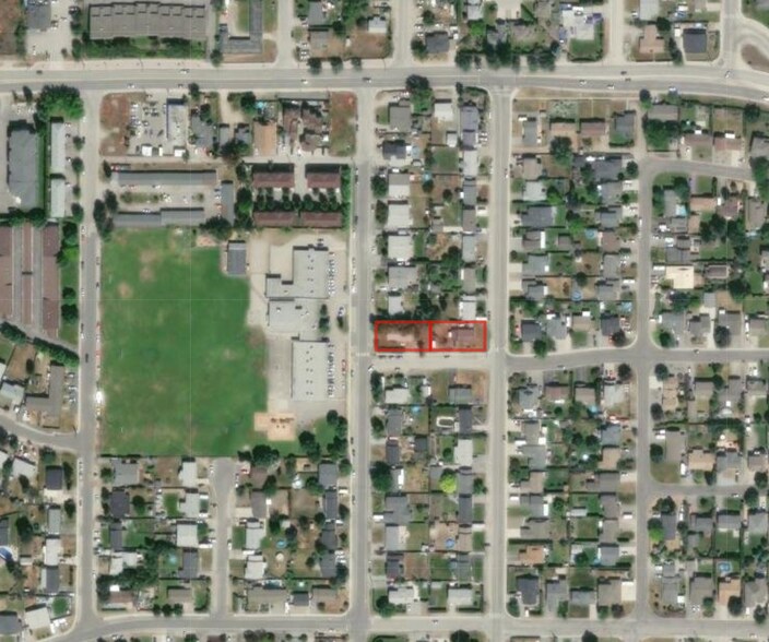 410 Milton Rd, Kelowna, BC à vendre - Photo du bâtiment - Image 2 de 2