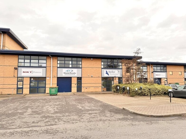 Ensign Way, Southampton for lease - Building Photo - Image 3 of 44