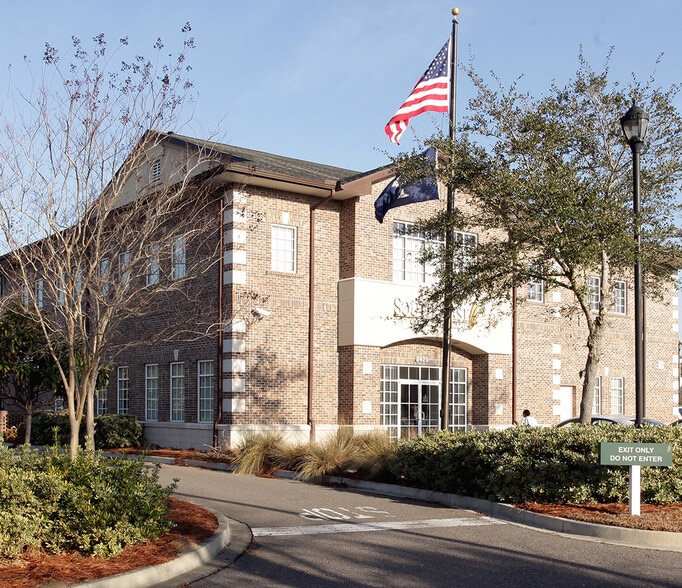 8420 Dorchester Rd, North Charleston, SC for lease - Building Photo - Image 1 of 6
