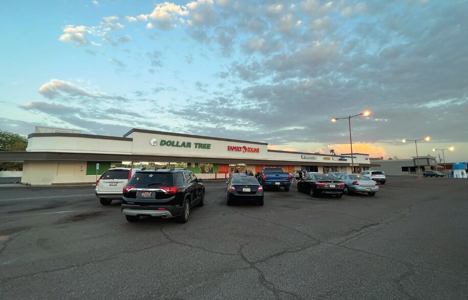 3345 N 19th Ave, Phoenix, AZ à louer - Photo du bâtiment - Image 1 de 2