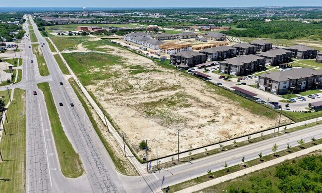 Plus de détails pour 5050 Azle Ave, Fort Worth, TX - Commerce de détail à louer