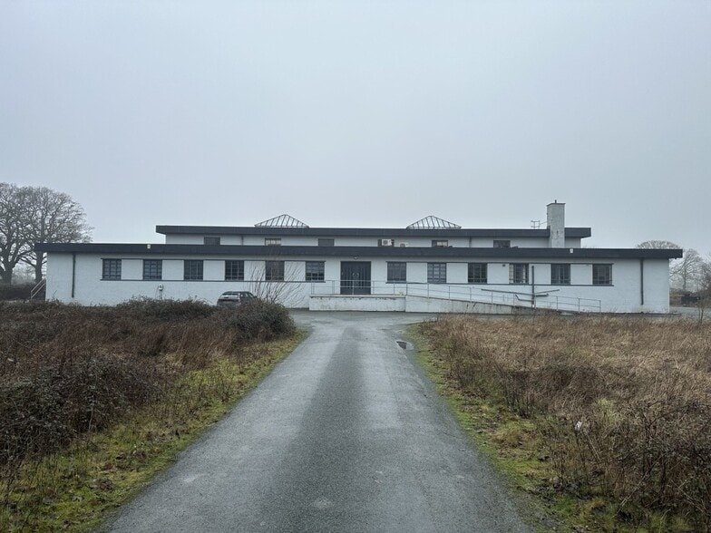 Back Ln, Shrewsbury for sale - Primary Photo - Image 1 of 5