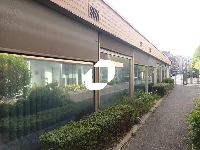 Bureau dans Lille à vendre - Photo du bâtiment - Image 2 de 8
