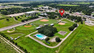 More details for 3027 Poppy St, Needville, TX - Multifamily for Sale