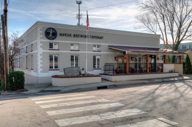 More details for 203 Brooks St, Wake Forest, NC - Retail for Sale