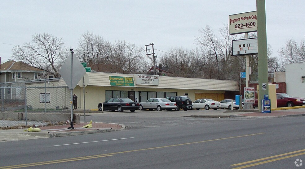 5701-5707 Troost Ave, Kansas City, MO à louer - Photo du bâtiment - Image 3 de 5