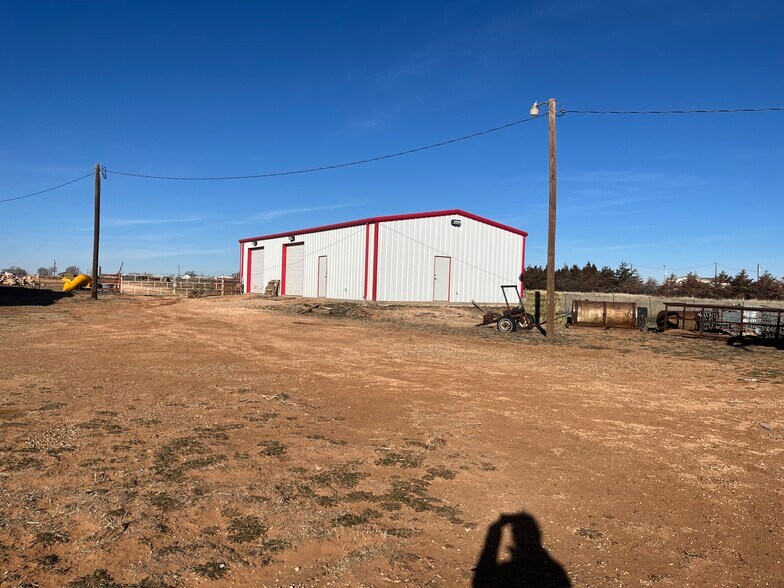 11603 N Fm 2528, Lubbock, TX à louer - Photo du bâtiment - Image 3 de 29