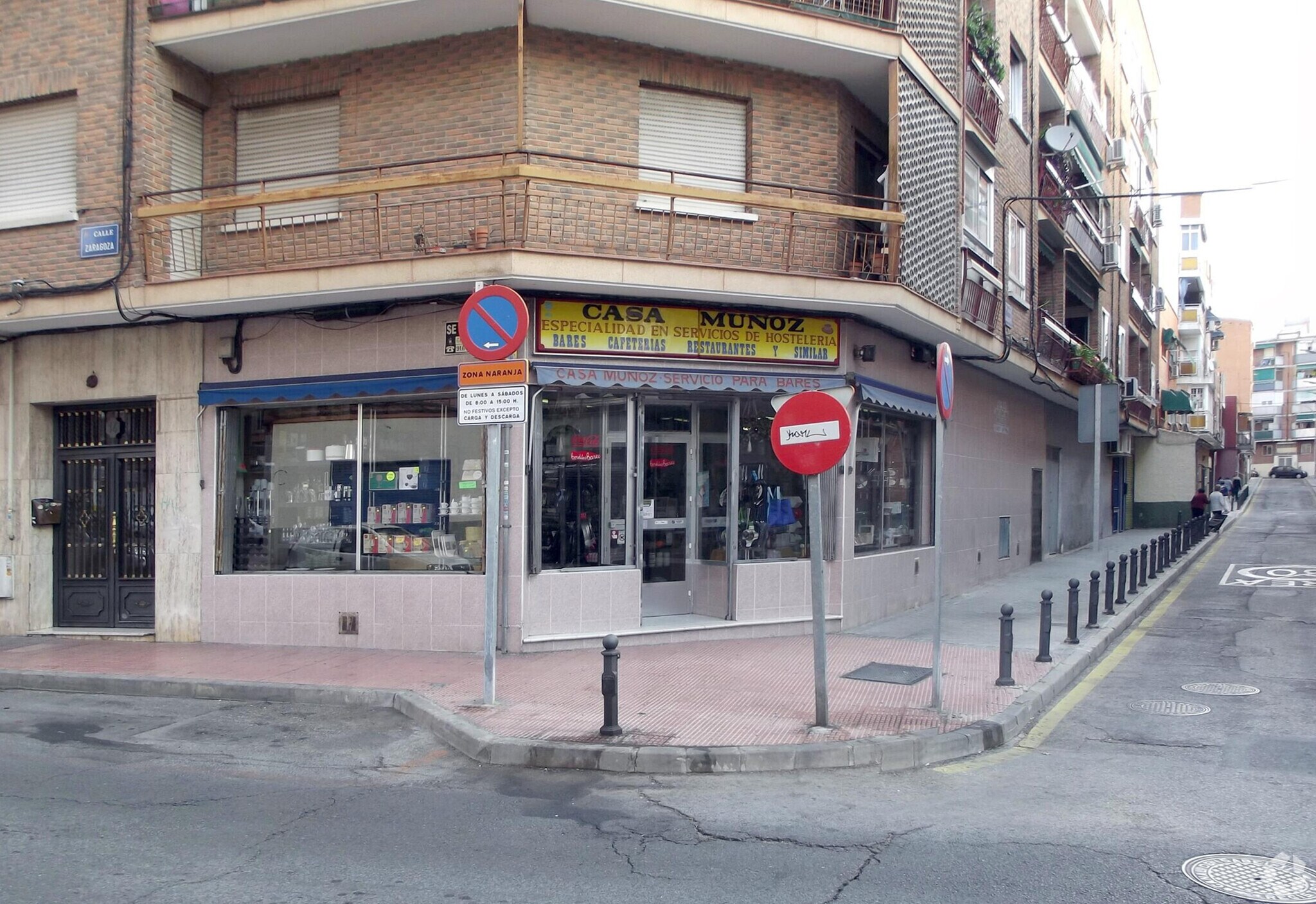 Calle Zaragoza, 14, Móstoles, Madrid for lease Primary Photo- Image 1 of 3