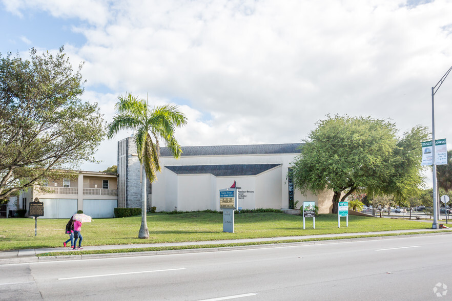 18301 S Dixie Hwy, Miami, FL for sale - Primary Photo - Image 1 of 1