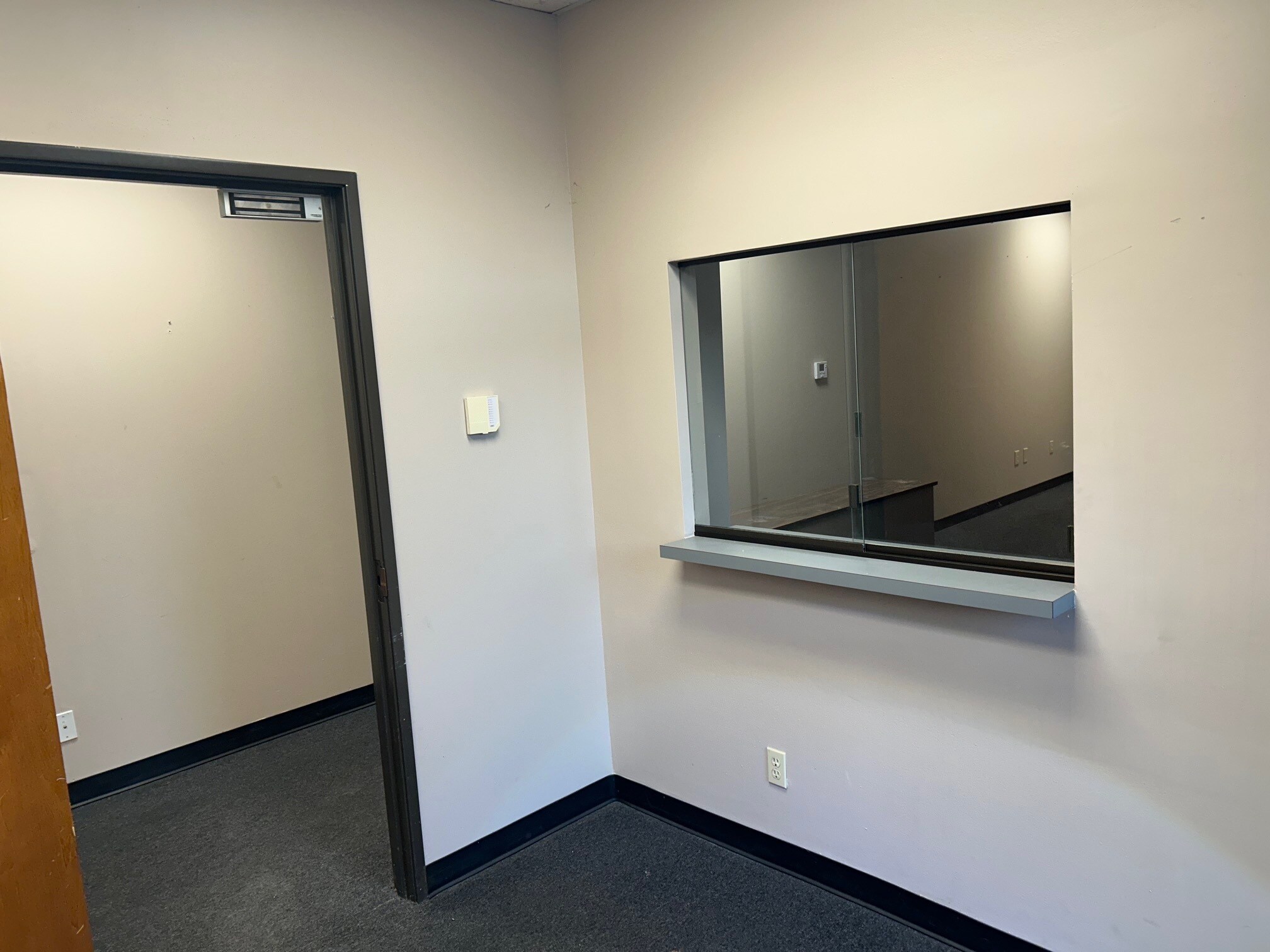 12035 Shiloh Rd, Dallas, TX à louer Photo intérieure- Image 1 de 6