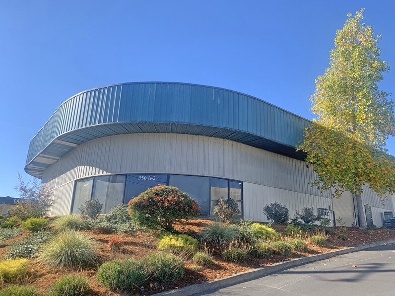 350 Morris St, Sebastopol, CA for lease - Building Photo - Image 1 of 1