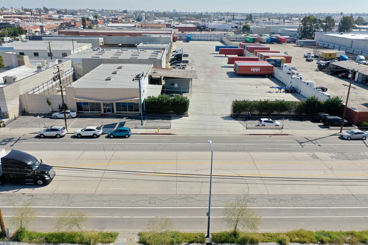 15326 S Figueroa St, Gardena, CA à vendre Photo du bâtiment- Image 1 de 1