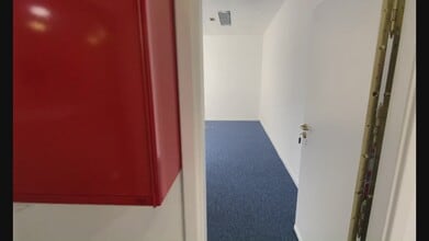 Calle Rozabella, 6, Las Rozas de Madrid, Madrid for lease - Commercial Listing Video 