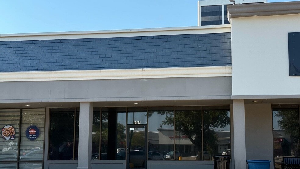 400 N Coit Rd, Richardson, TX for lease - Commercial Listing Video - Image 1 of 35