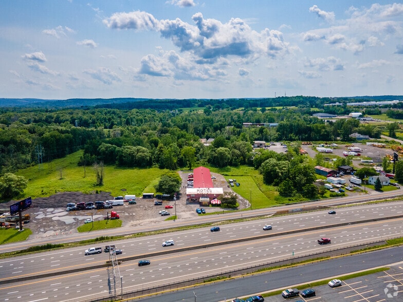1255 State Fair Blvd, Solvay, NY à vendre - Aérien - Image 2 de 3
