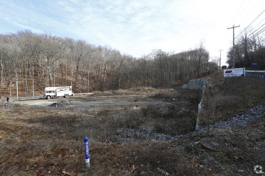 1869 Mount Nebo Rd, Sewickley, PA à vendre - Photo principale - Image 1 de 2