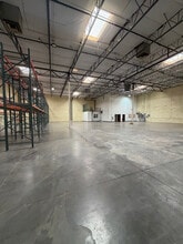 5801 S 24th St, Phoenix, AZ for lease Interior Photo- Image 1 of 7