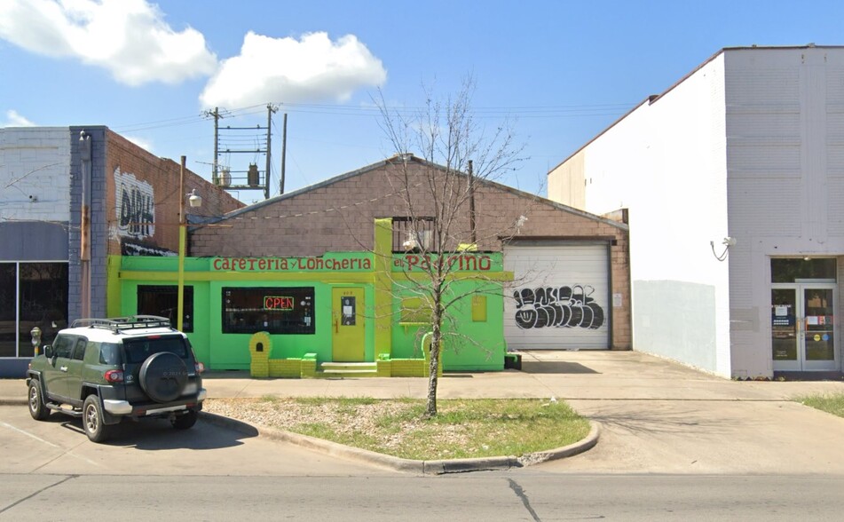 400 W Jefferson Blvd, Dallas, TX for lease - Building Photo - Image 1 of 5