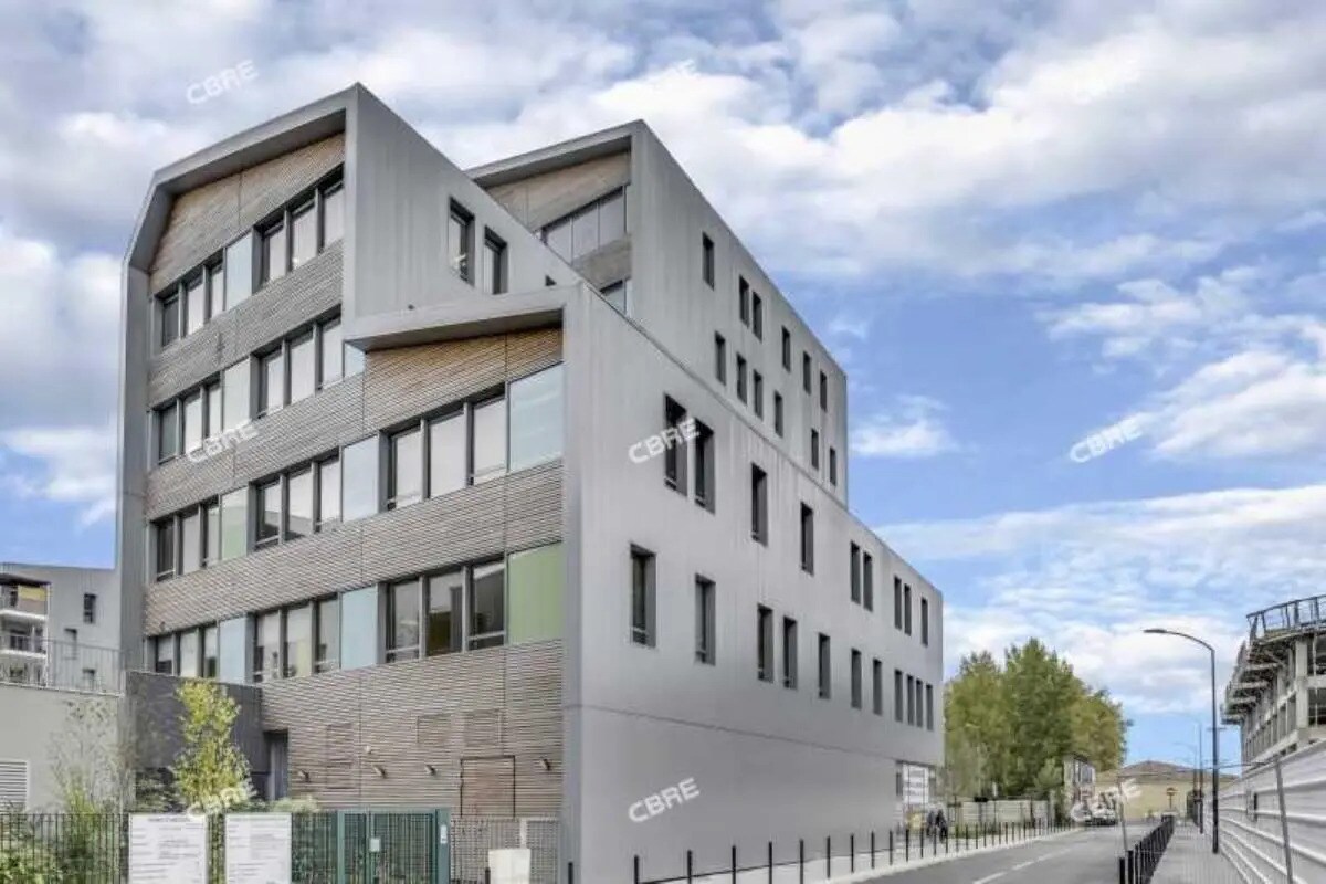 Bureau dans Bordeaux à louer Photo du bâtiment- Image 1 de 8