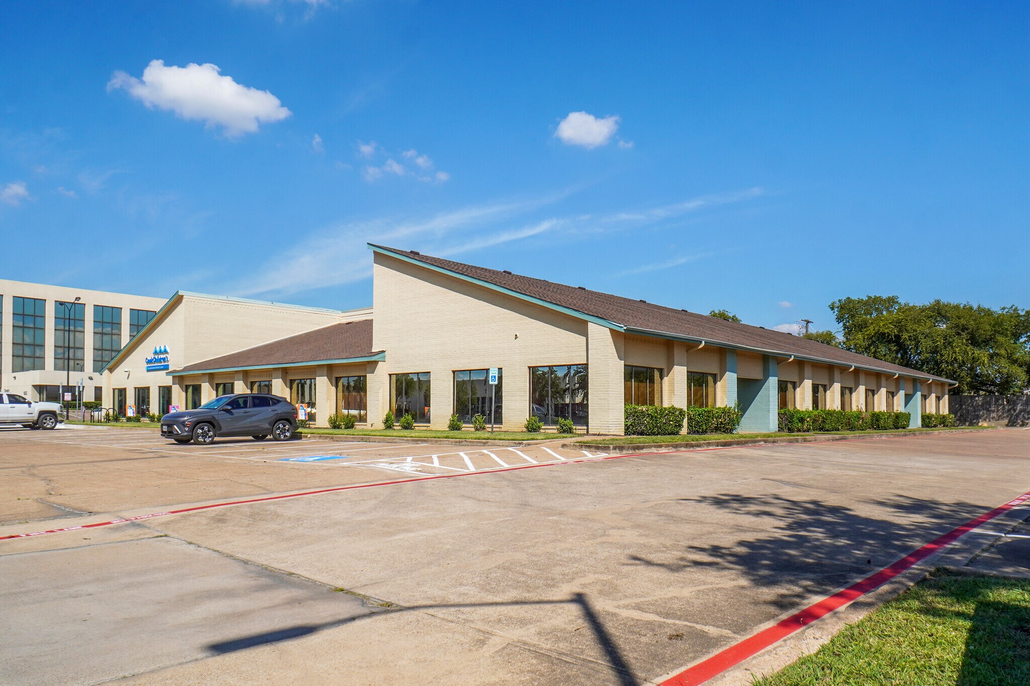 6825 Manhattan Blvd, Fort Worth, TX for sale Building Photo- Image 1 of 18