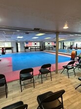 425 N Cooper St, Arlington, TX for lease Building Photo- Image 2 of 4