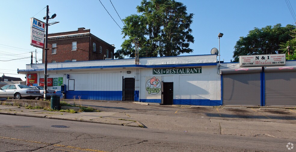 2923 Gilbert Ave, Cincinnati, OH à vendre - Photo du bâtiment - Image 2 de 2