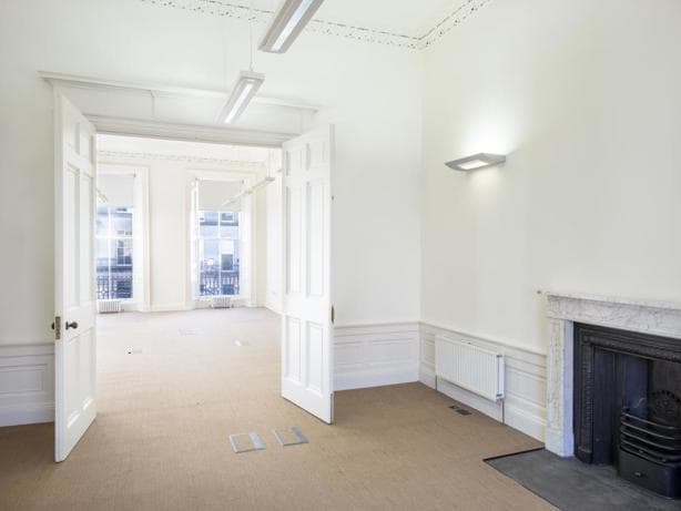 27 Melville St, Edinburgh for lease - Interior Photo - Image 3 of 4