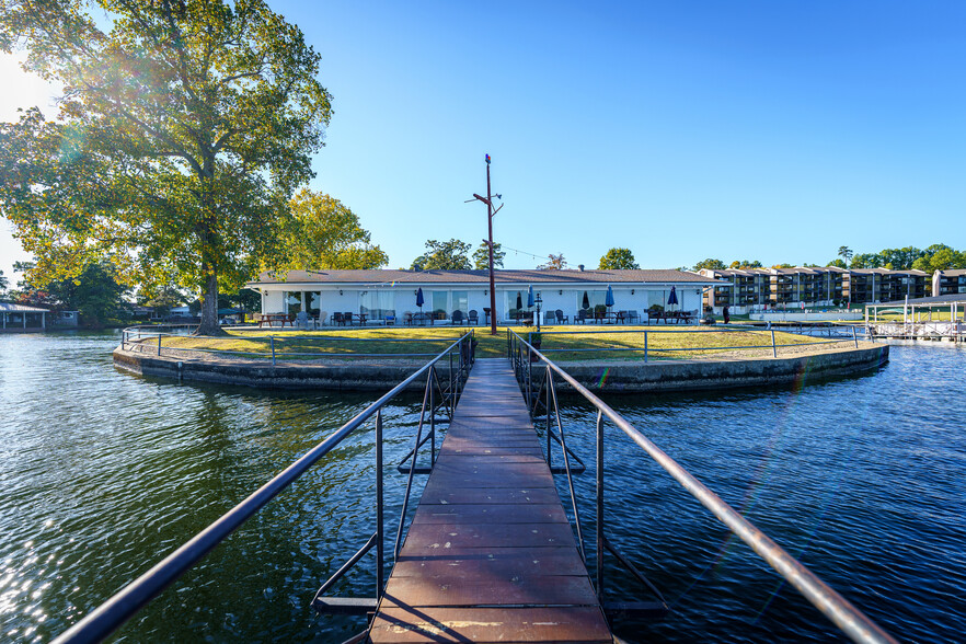 260 Lake Hamilton Dr, Hot Springs, AR for sale - Building Photo - Image 1 of 10