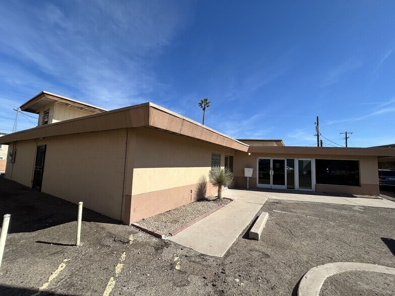 440 E Southern Ave, Phoenix, AZ à louer - Photo du bâtiment - Image 3 de 25