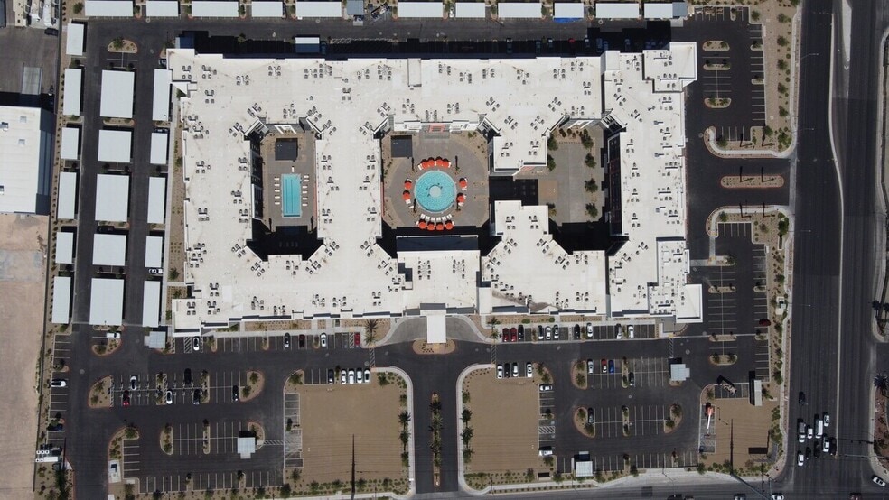 5050 W Russell Rd, Las Vegas, NV for lease - Building Photo - Image 2 of 2