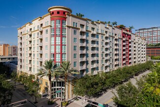 Plus de détails pour 410 Evernia St, West Palm Beach, FL - Bureau/Commerce de détail à louer
