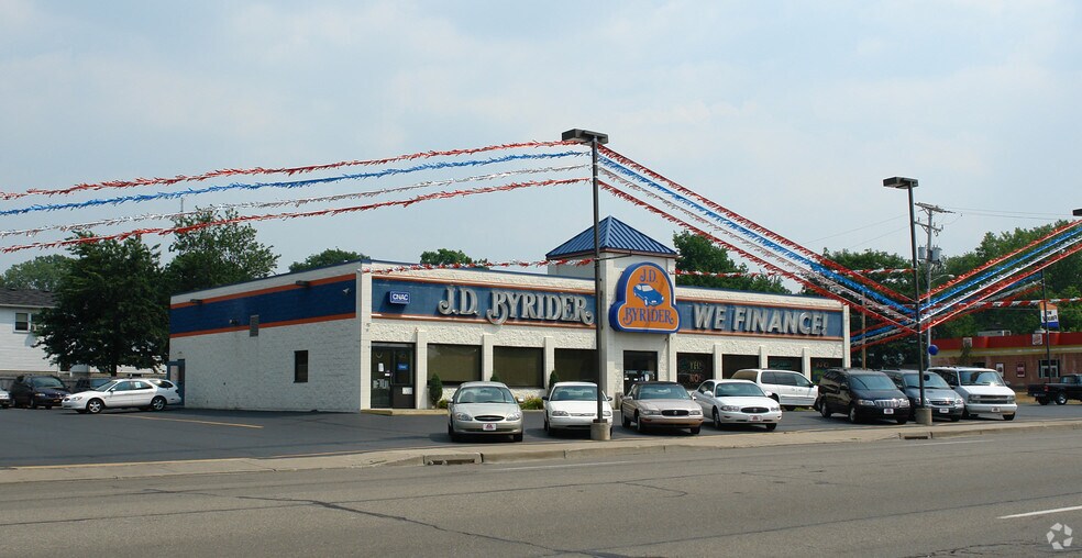 4125 Peach St, Erie, PA à louer - Photo du bâtiment - Image 3 de 4