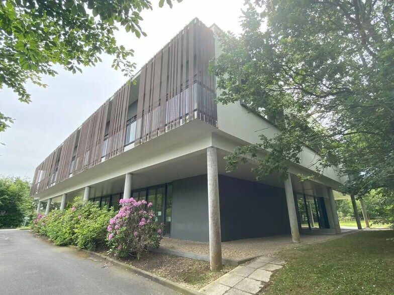 Bureau dans Carquefou à louer - Photo du bâtiment - Image 2 de 10