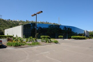 Plus de détails pour 1939 Palomar Oaks Way, Carlsbad, CA - Local d'activités à louer