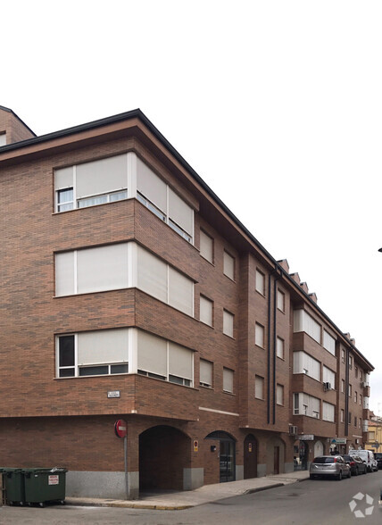 Calle Antonio Machado, 8, Tarancón, Cuenca à vendre - Photo du bâtiment - Image 2 de 2