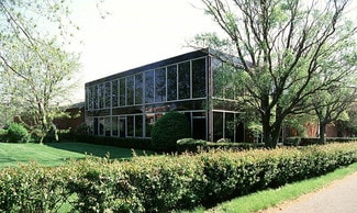 Plus de détails pour 106 Steamboat Dr, Warminster Township, PA - Industriel à vendre