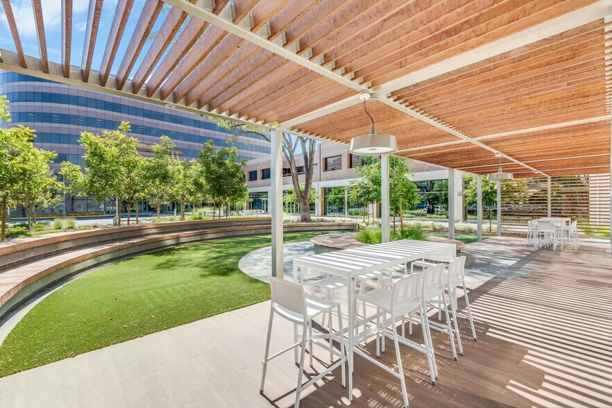 25 Metro Dr, San Jose, CA à louer - Photo du bâtiment - Image 3 de 15