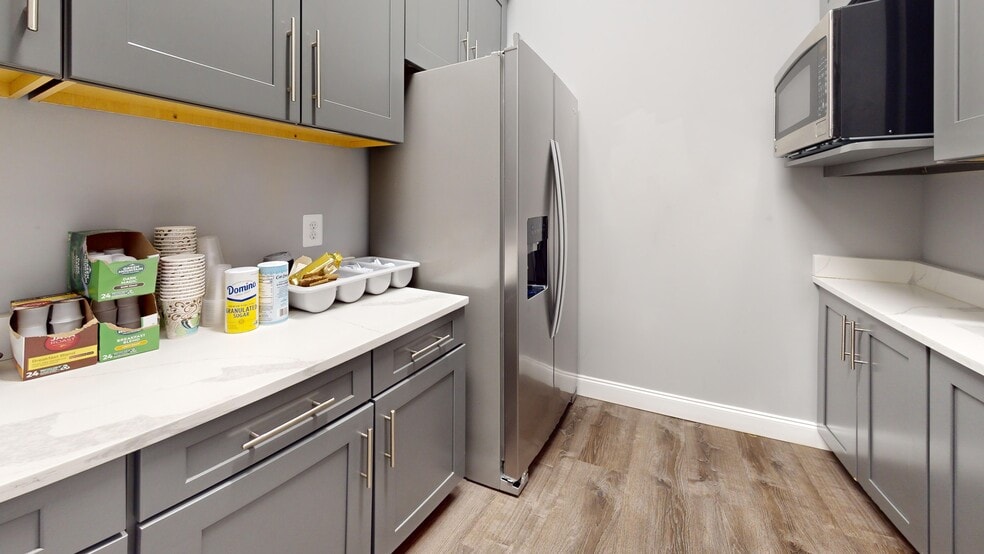 30-32 South St, Baltimore, MD for sale - Interior Photo - Image 2 of 10