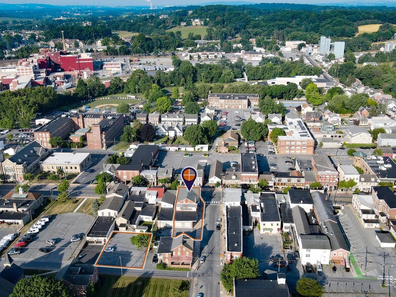 101-115 S Market St, Elizabethtown, PA for lease - Aerial - Image 3 of 8