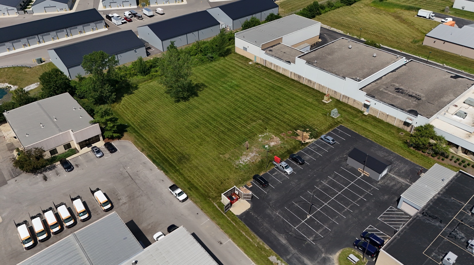 7790 N Central Dr, Lewis Center, OH for lease Building Photo- Image 1 of 20