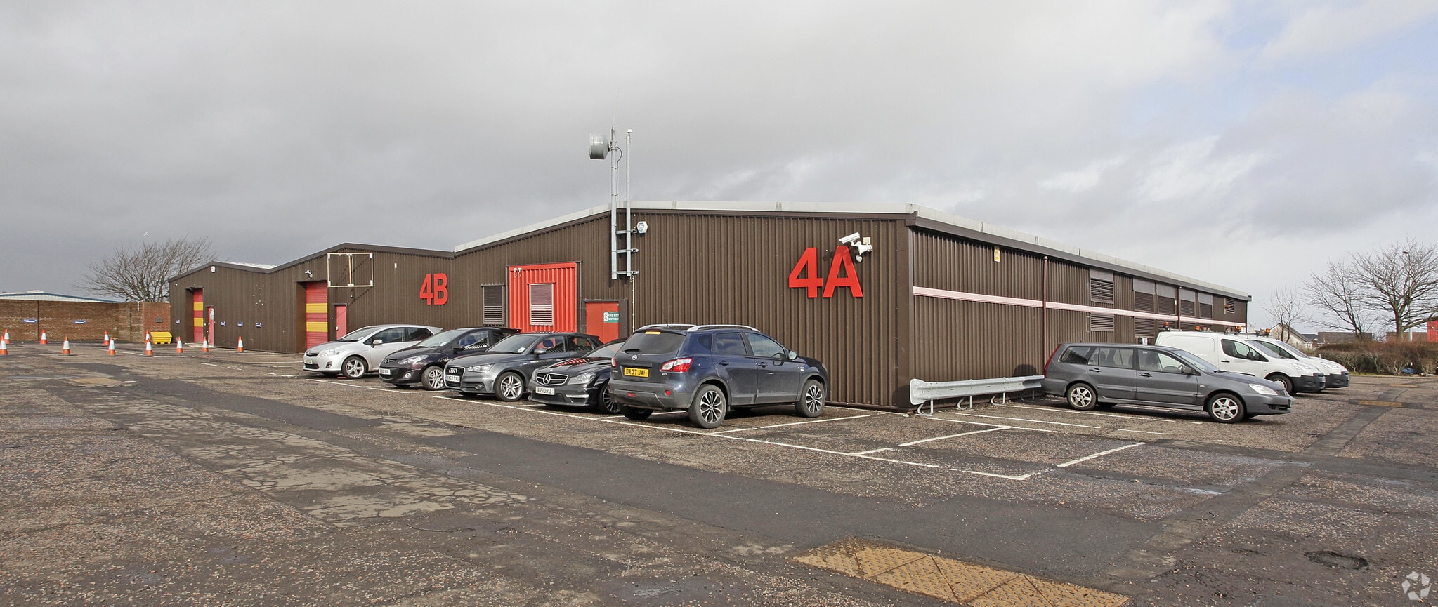 Grange Rd, Livingston for sale Primary Photo- Image 1 of 3