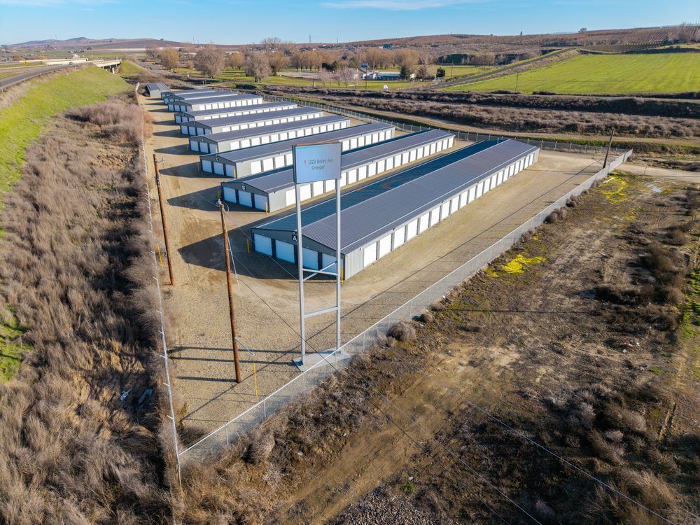 1223 Bailey Ave, Granger, WA à vendre Photo principale- Image 1 de 8