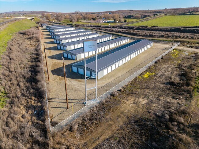 Plus de détails pour 1223 Bailey Ave, Granger, WA - Spécialité à vendre