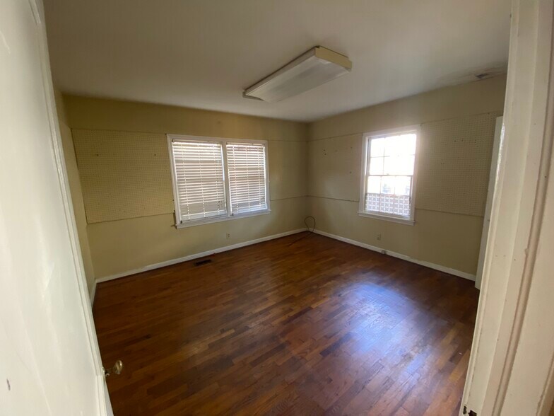 4518 Reese Rd, Columbus, GA à vendre - Photo du bâtiment - Image 2 de 12