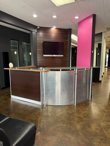 349 Us Highway 9, Englishtown, NJ for lease - Interior Photo - Image 3 of 8