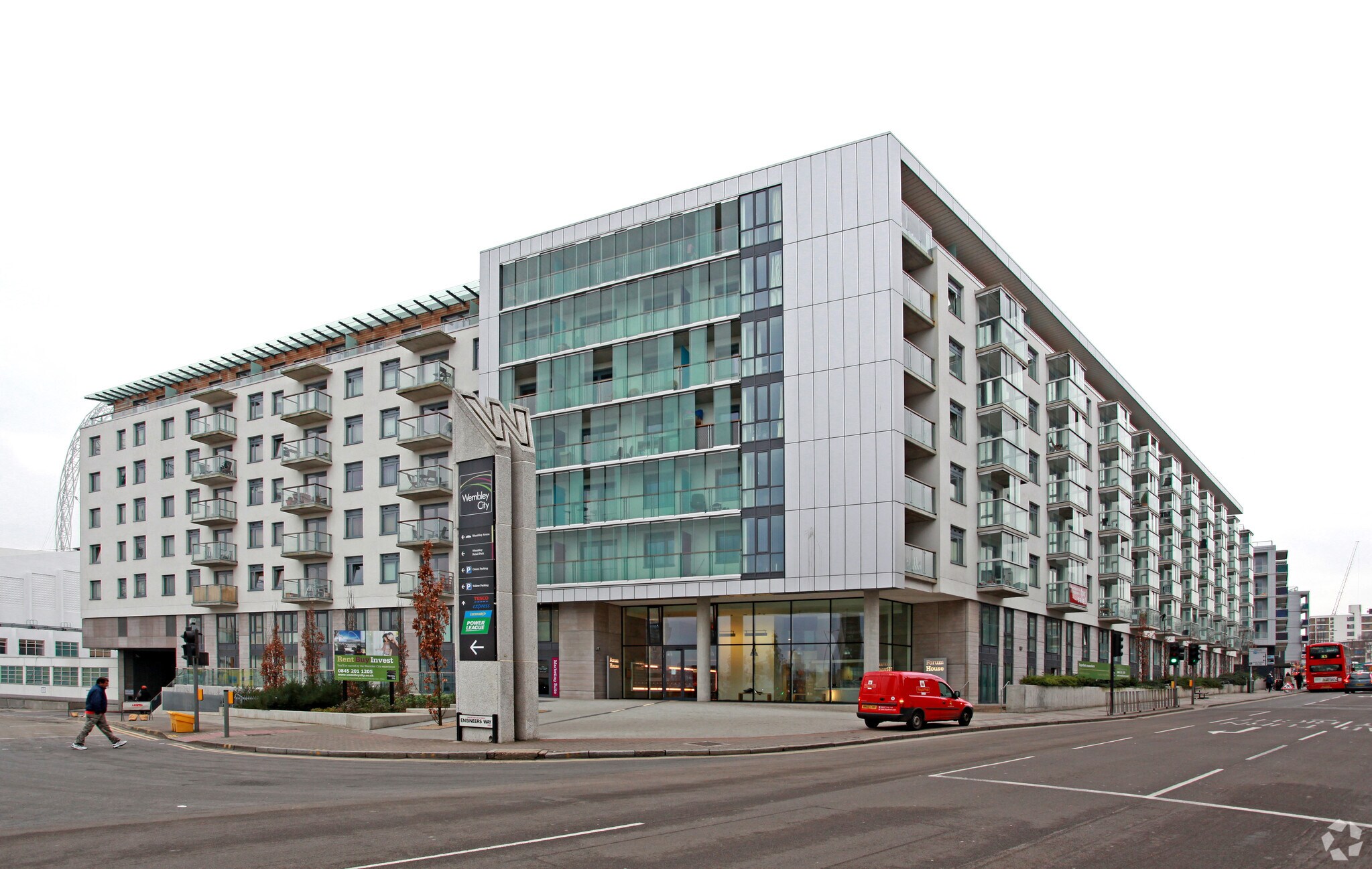 Empire Way, Wembley à louer Photo principale- Image 1 de 11