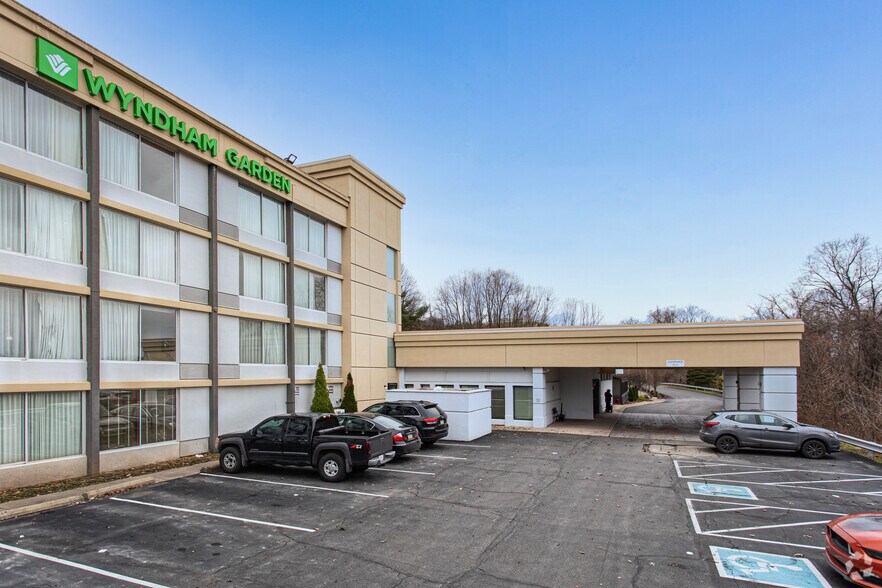 1 Industry Ln, Pittsburgh, PA à vendre - Photo du bâtiment - Image 3 de 3