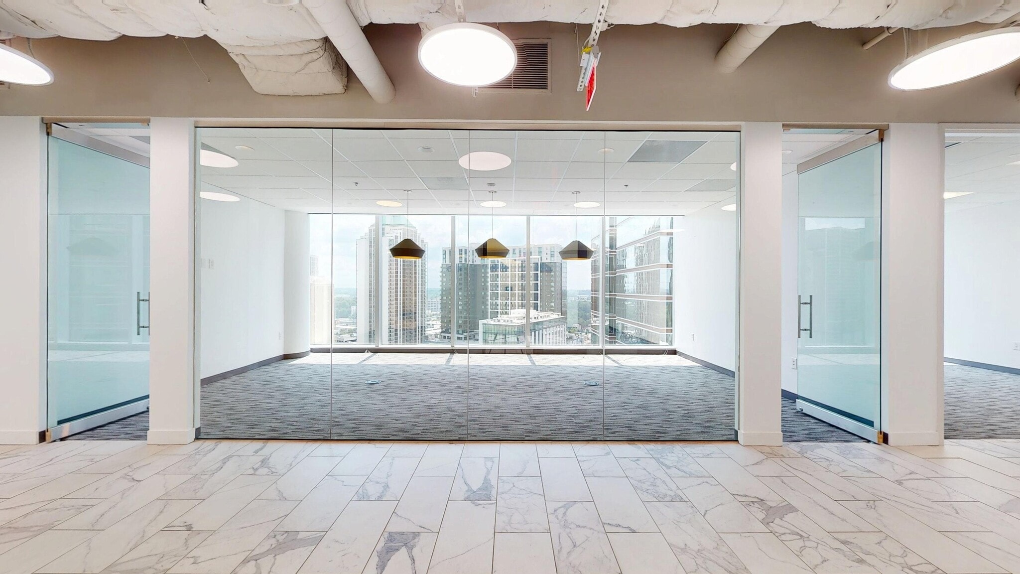 1360 Peachtree St NE, Atlanta, GA à louer Photo intérieure- Image 1 de 12