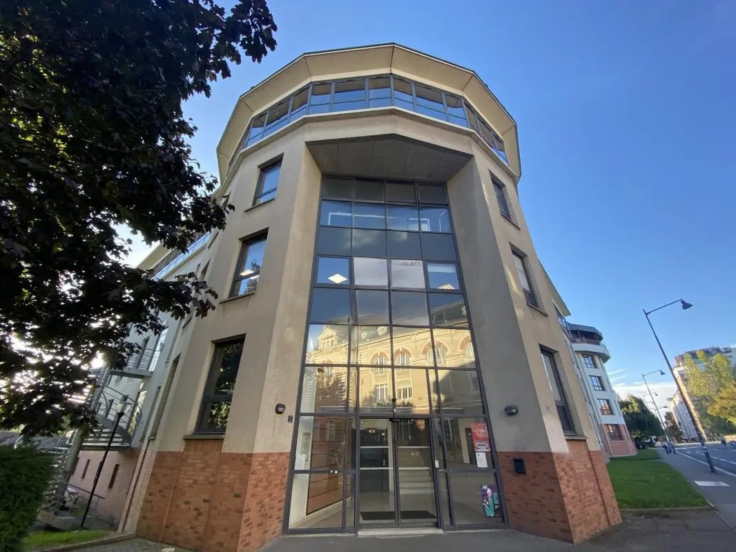 Office in Rennes for lease Building Photo- Image 1 of 18